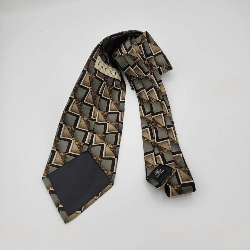 Mens Necktie Facets Geometric Silk  58.5 By 4 In Classic Grey Tan Vintage